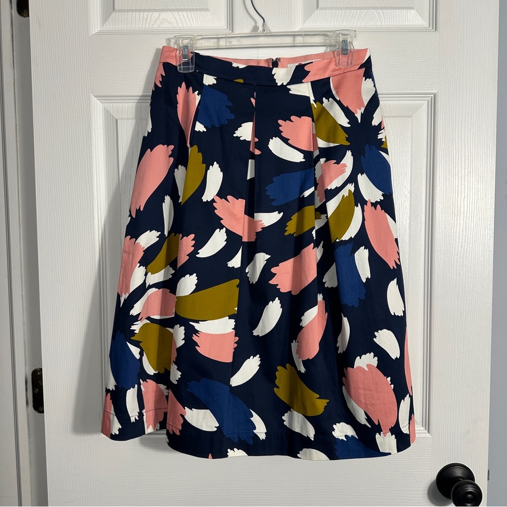 Boden Lola A-line skirt, 6P, navy with pink/white/ochre floral, pleated, spring